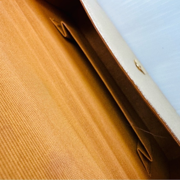 Vintage Elegant Gold Women's Shoulder bag purse - Picture 7 of 11